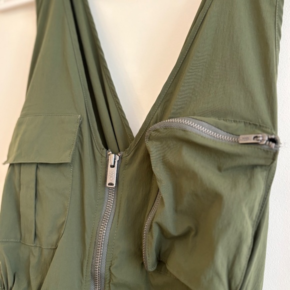 Free People Noiseless Back On Trek Shortsie Green Size S NWOT - Picture 7 of 16